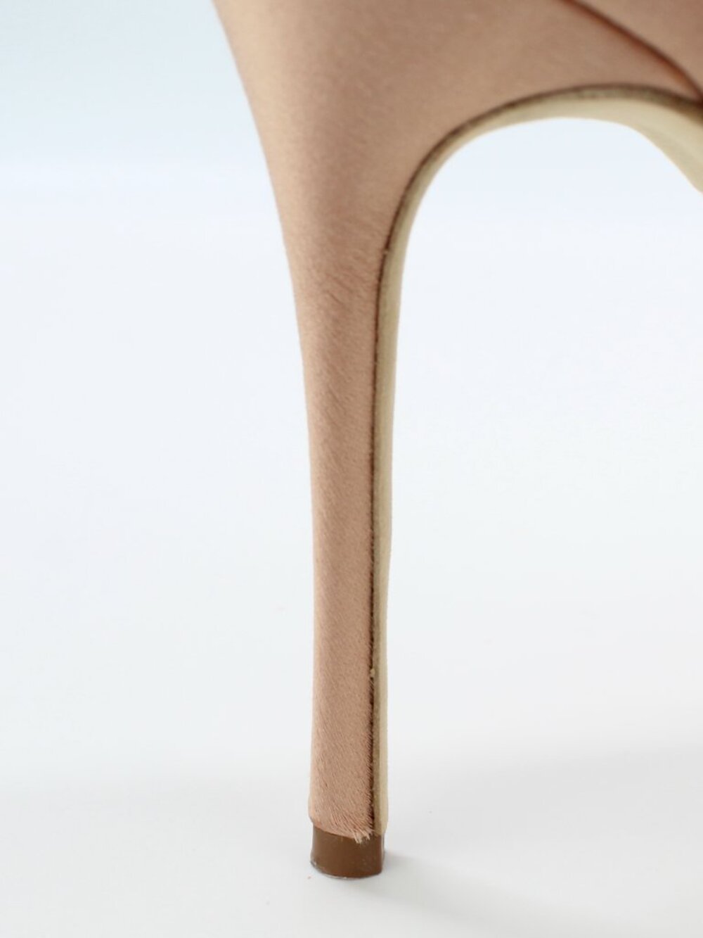 NEW MANOLO BLAHNIK Olarana 105 Crystal Embellished Satin Pumps, EU 40 - Picture 11 of 13